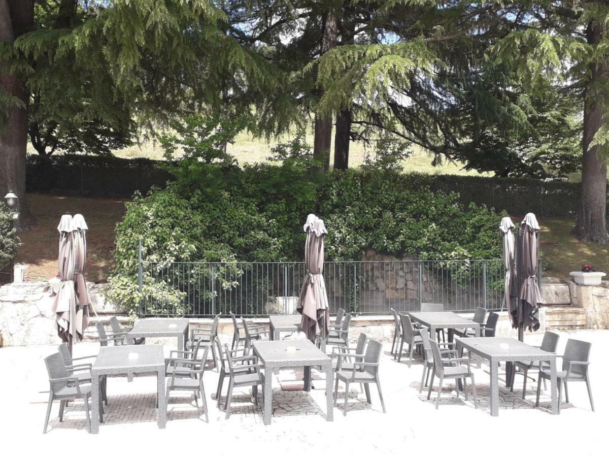 La Tenuta Di Bacco Hotel Colleferro Luaran gambar