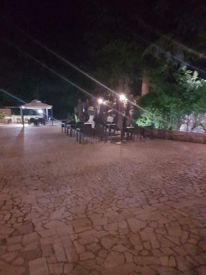 La Tenuta Di Bacco Hotel Colleferro Luaran gambar