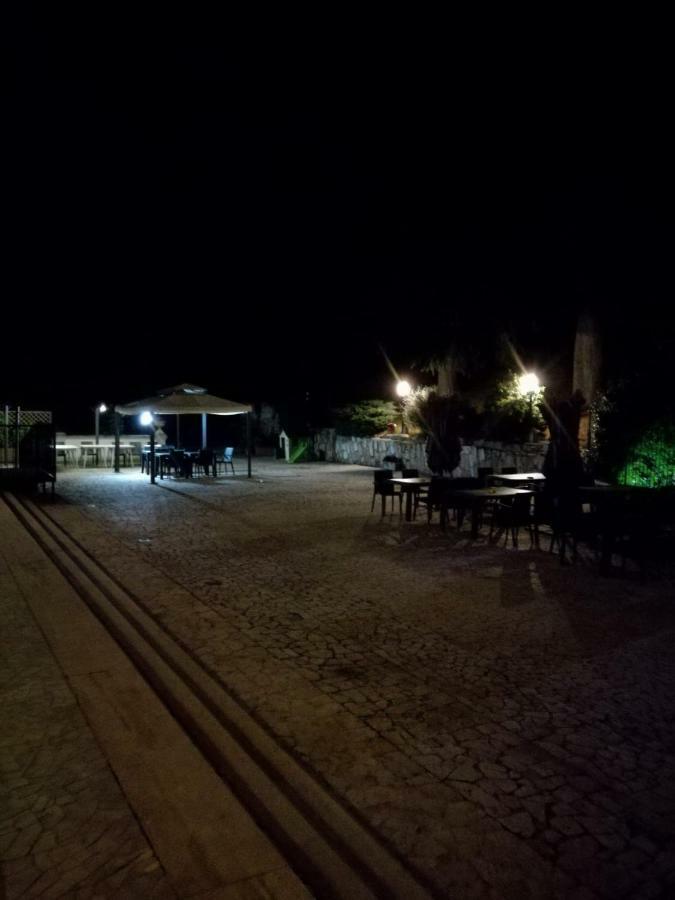 La Tenuta Di Bacco Hotel Colleferro Luaran gambar