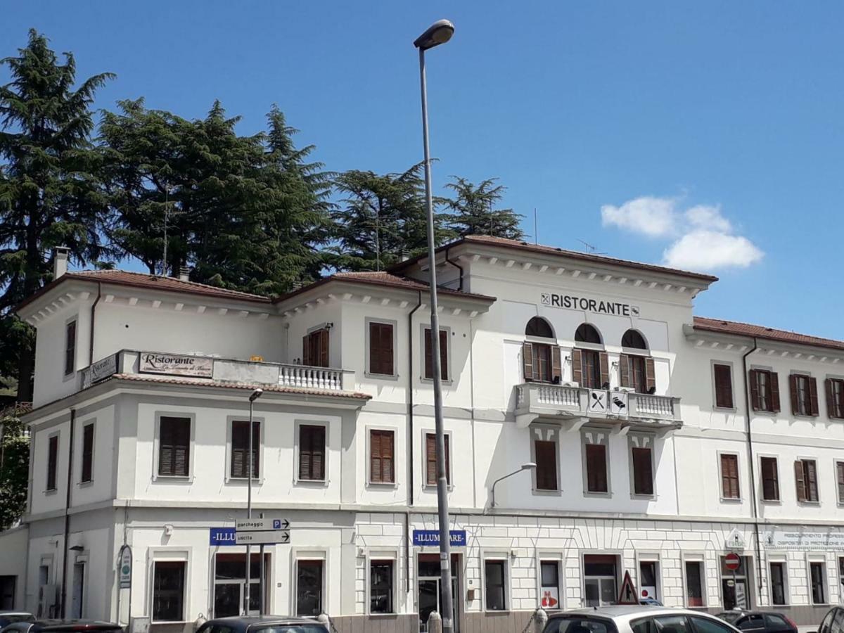 La Tenuta Di Bacco Hotel Colleferro Luaran gambar