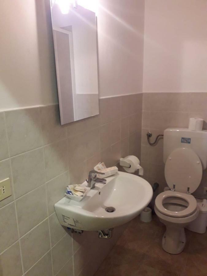 La Tenuta Di Bacco Hotel Colleferro Luaran gambar